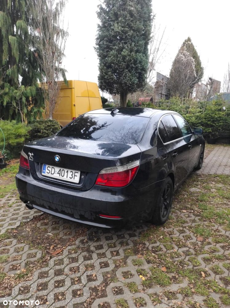 BMW Seria 5 520d - 5