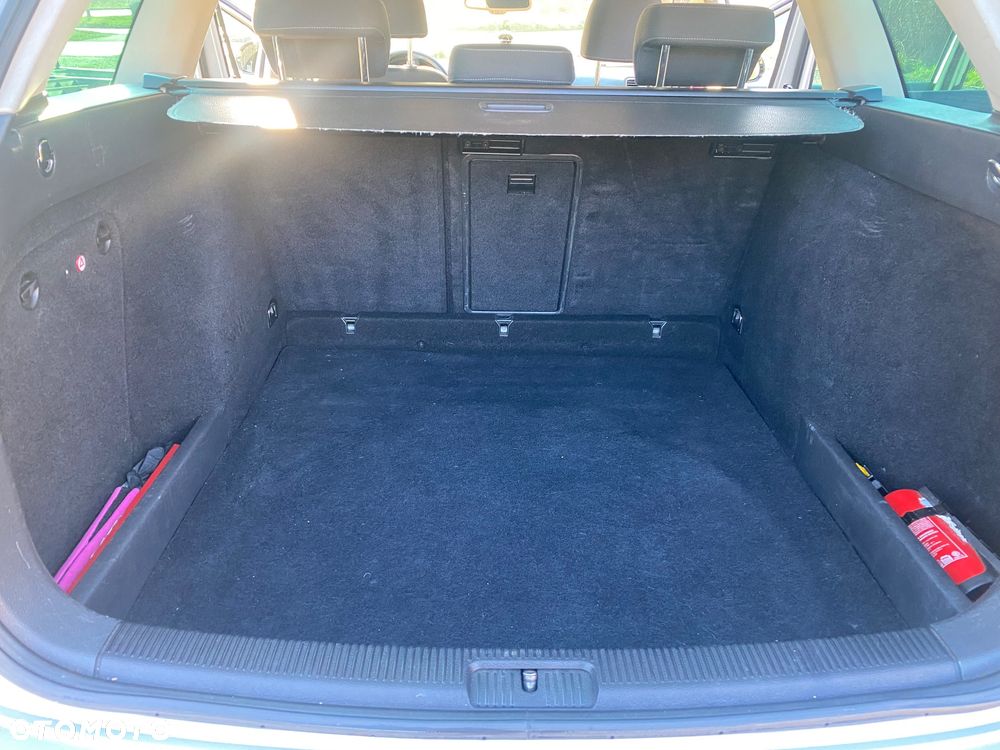 Volkswagen Golf 2.0 TDI Comfortline - 9
