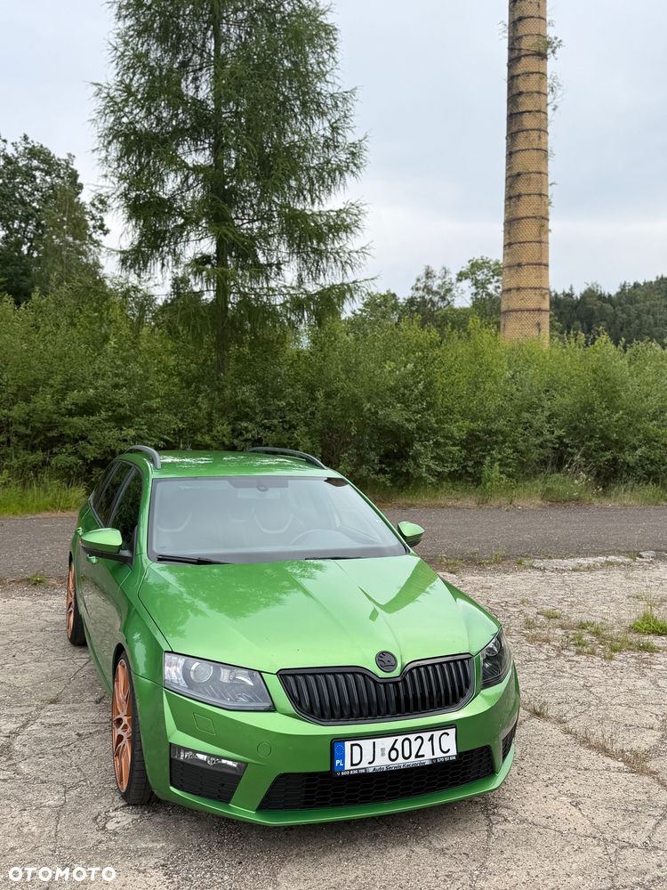 Skoda Octavia 2.0 TDI RS - 10