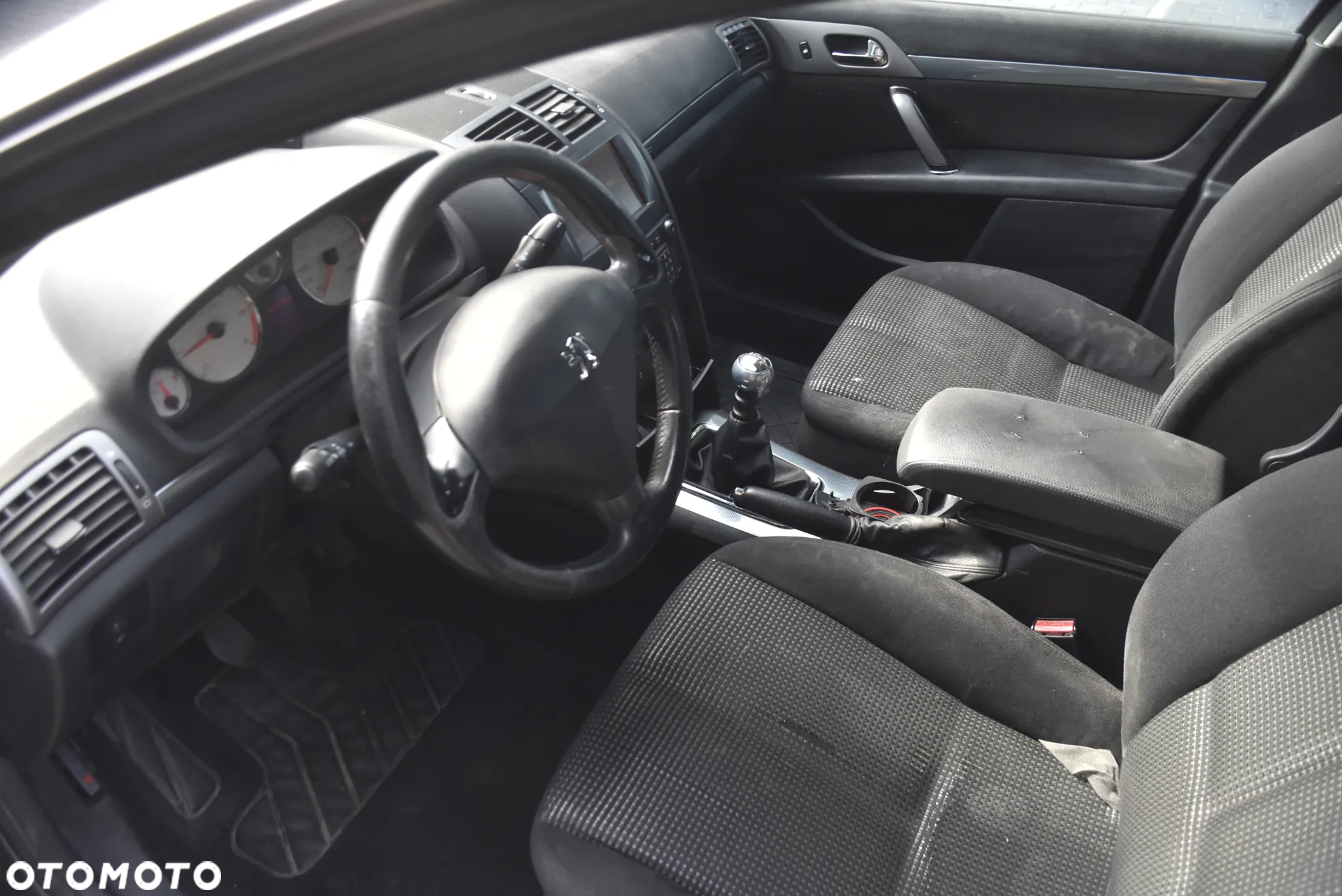 Peugeot 407 HDi 135 Premium - 8