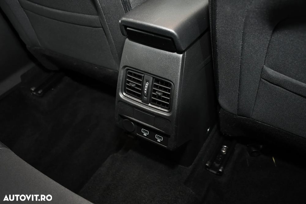 Renault Arkana E-TECH 145 Evolution - 37