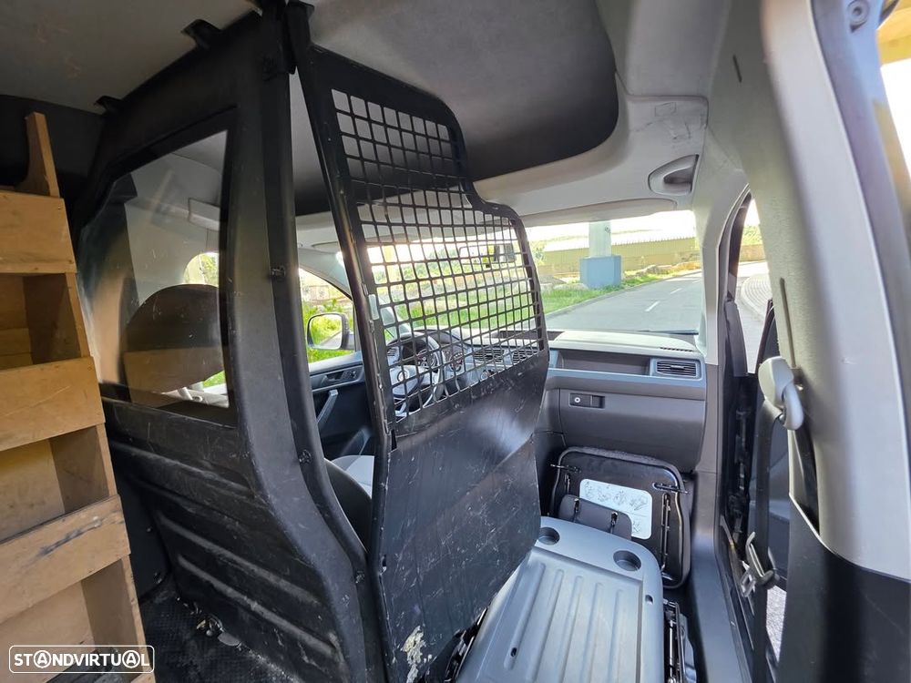VW Caddy 2.0Tdi DSG Longa - 7