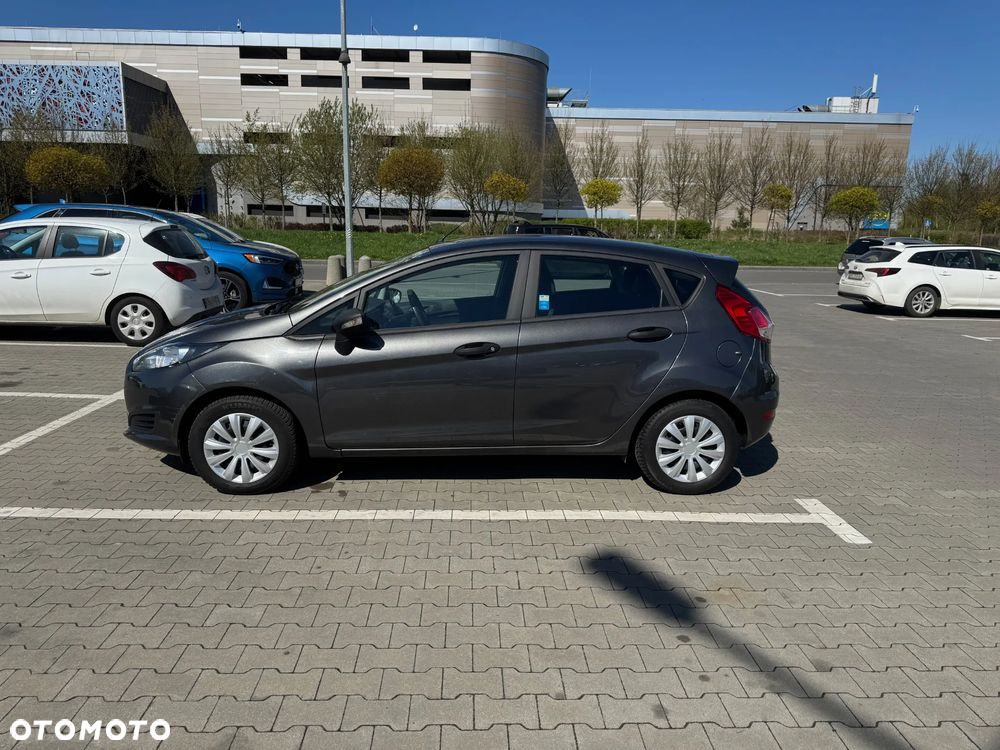 Ford Fiesta - 8