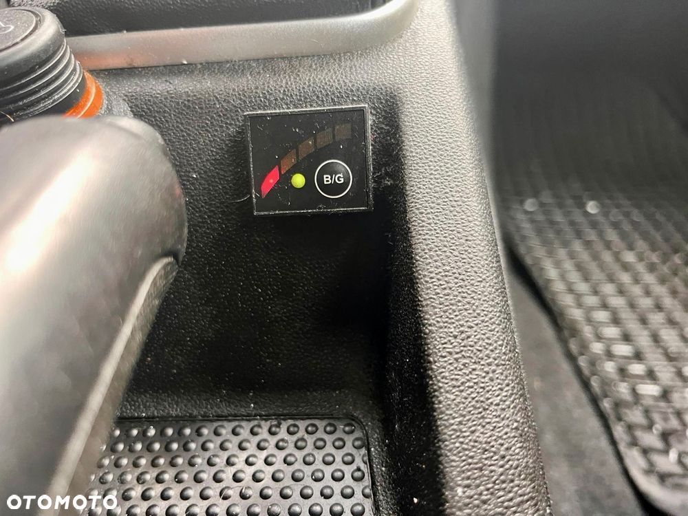 Fiat Grande Punto - 16