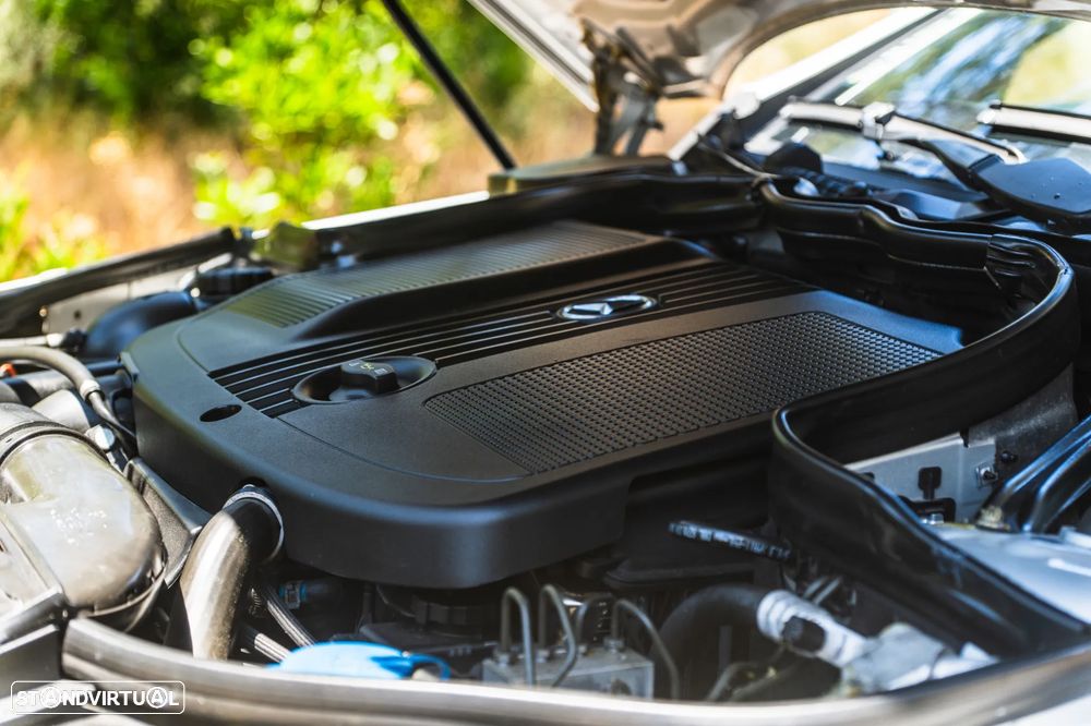 Mercedes-Benz E 220 - 13