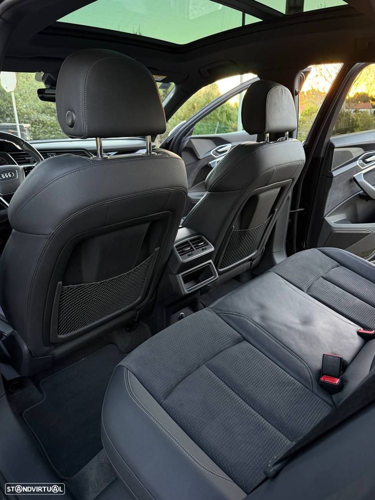 Audi e-tron 55 quattro S line - 12