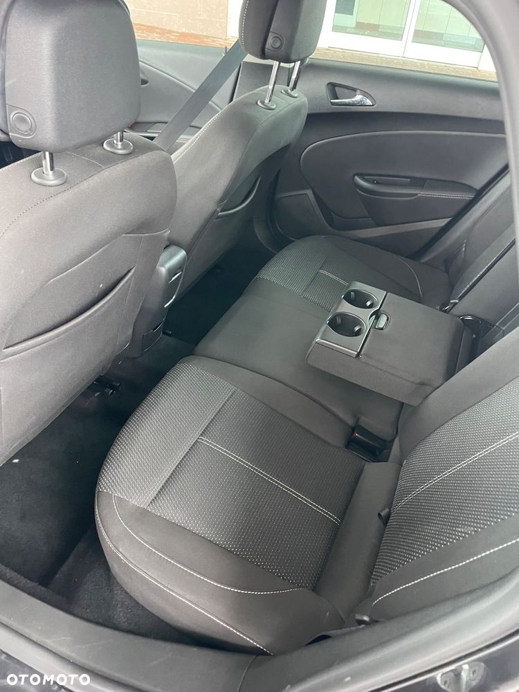 Opel Astra 1.6 CDTI DPF ecoFLEX TourerStart/Stop Exklusiv - 10