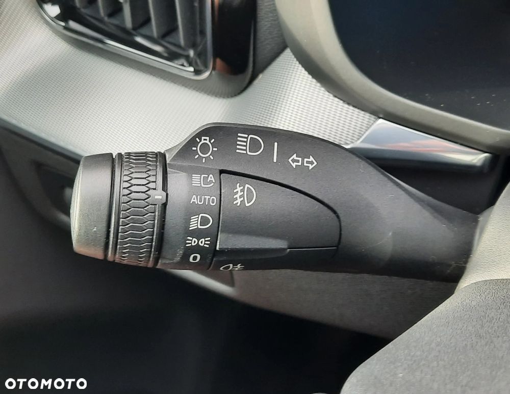 Volvo XC 60 B4 B R-Design - 30