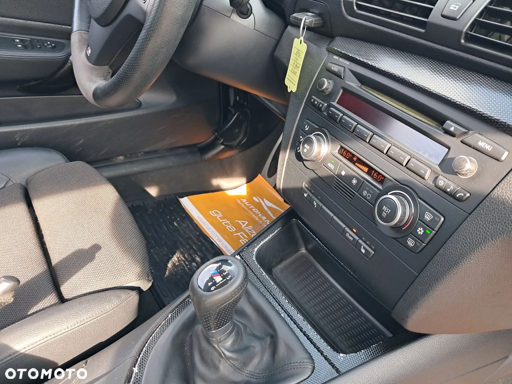 BMW Seria 1 118i Edition Sport - 17