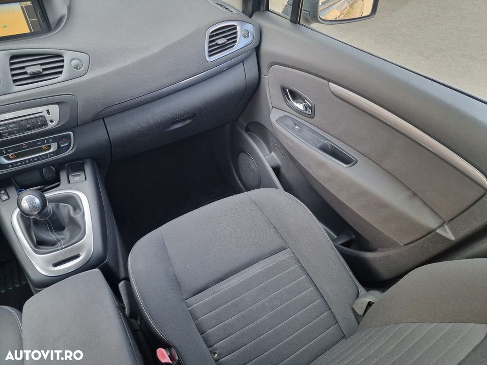 Renault Grand Scenic 1.5 dCi Privilege - 7