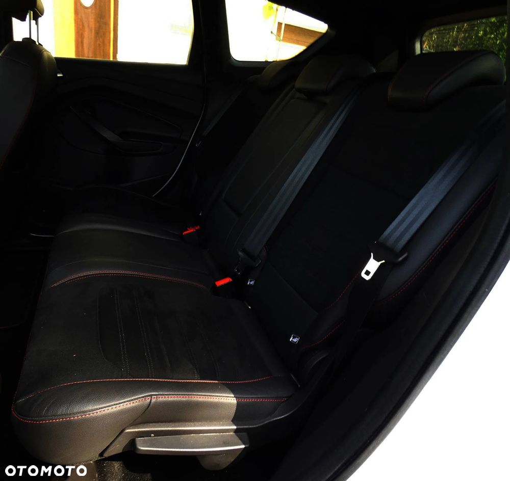 Ford Kuga 1.5 EcoBoost FWD ST-Line Black ASS MMT6 - 25