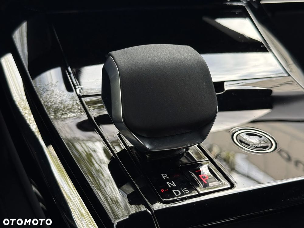 Land Rover Range Rover Sport D300 Dynamic SE - 8