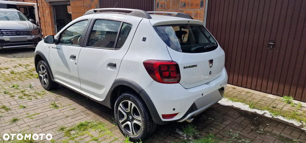 Dacia Sandero Stepway 1.0 TCe SL Celebration S&S - 4