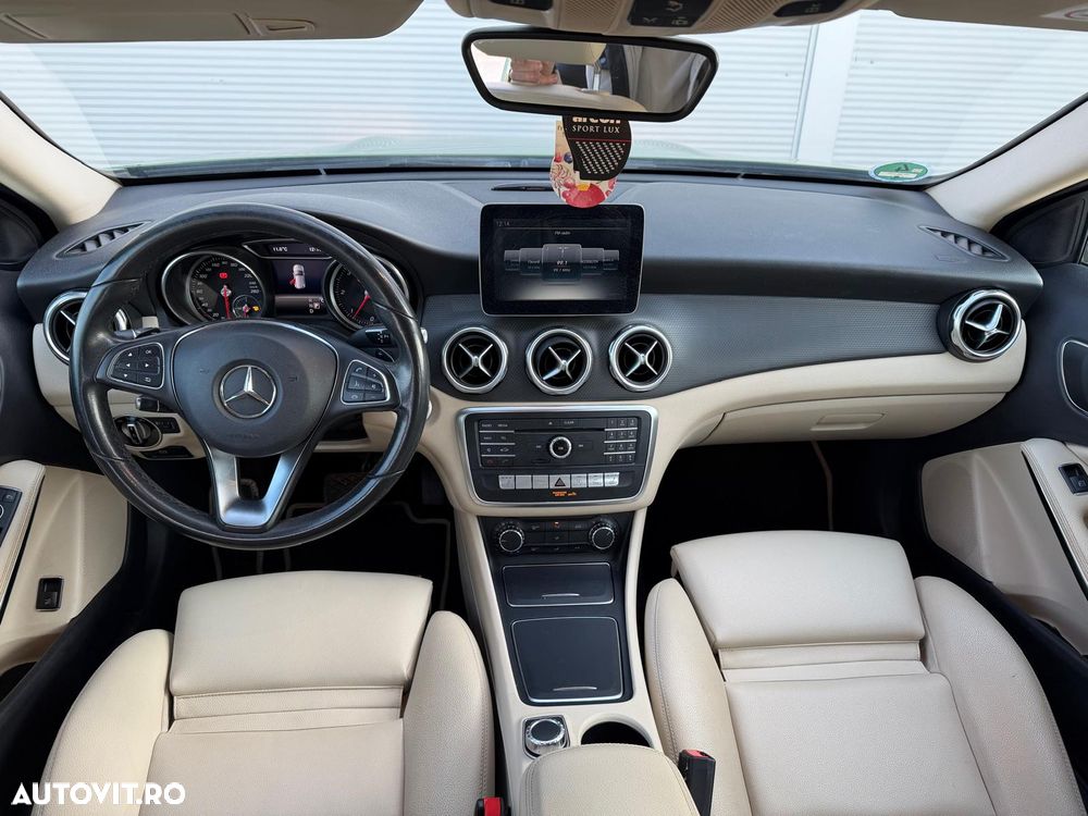 Mercedes-Benz GLA 200 d 7G-DCT Style - 14