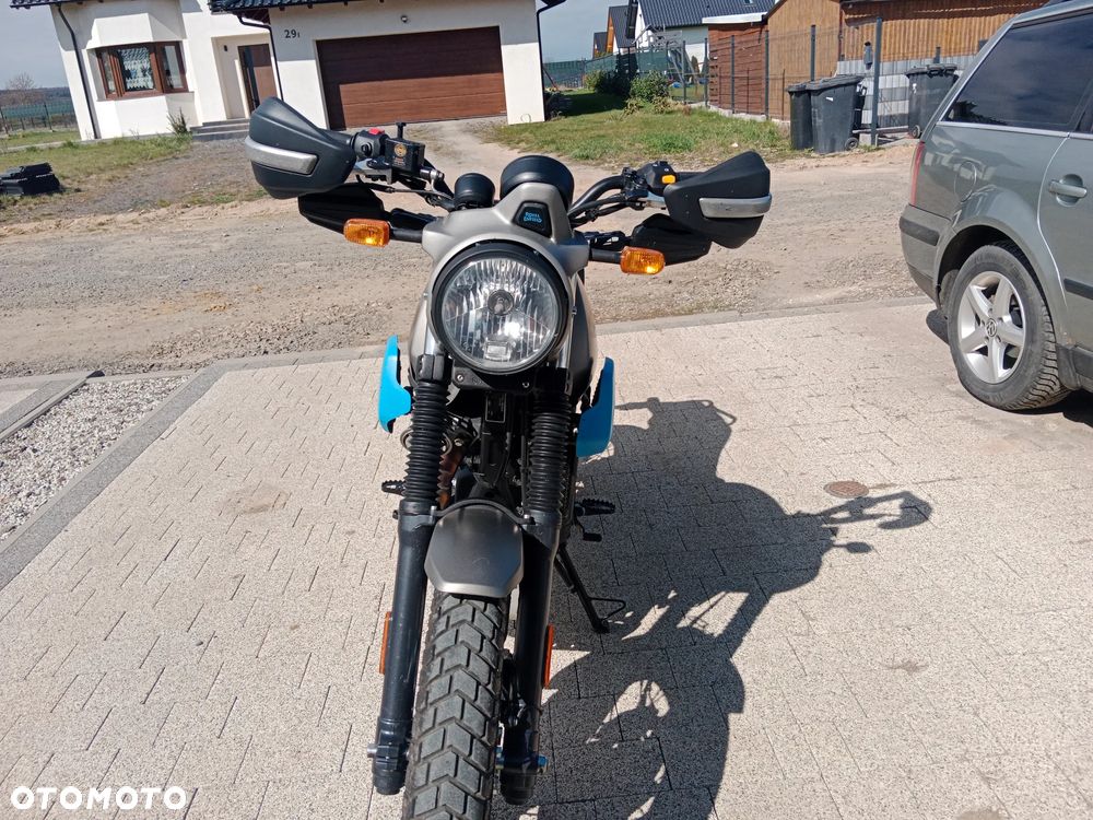 Royal Enfield Scram - 3