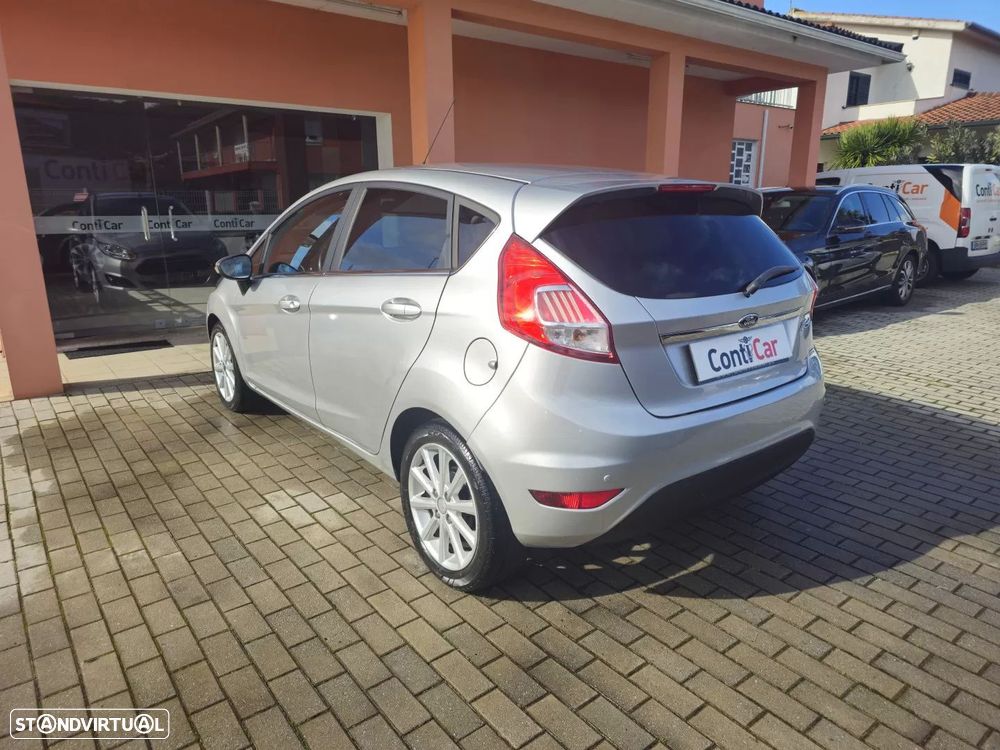 Ford Fiesta 1.5 TDCi Titanium - 6