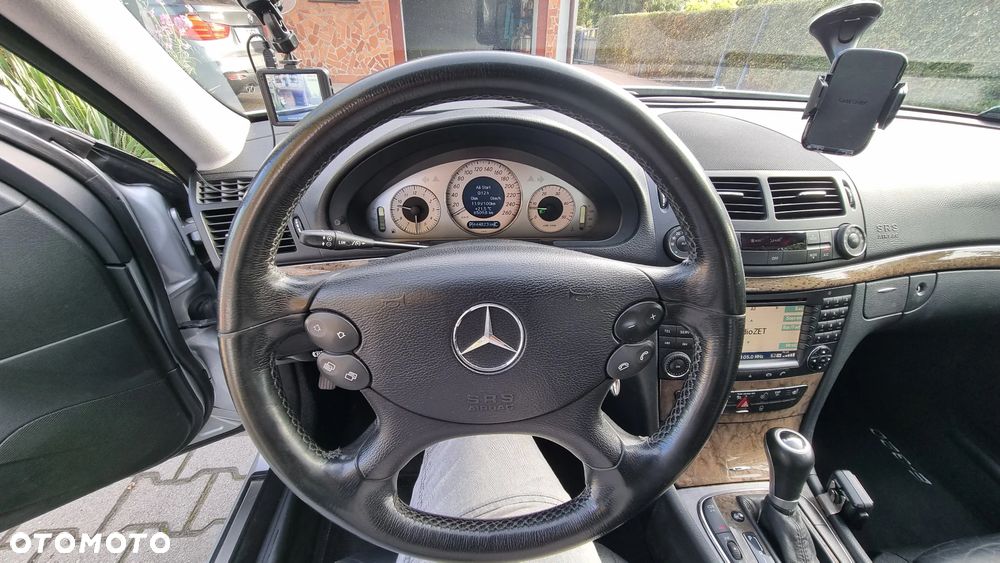 Mercedes-Benz Klasa E 320 CDI Avantgarde - 12