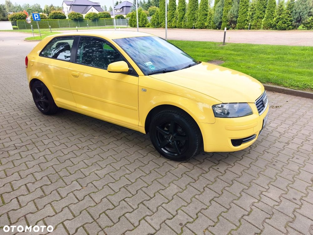 Audi A3 Sportback - 2