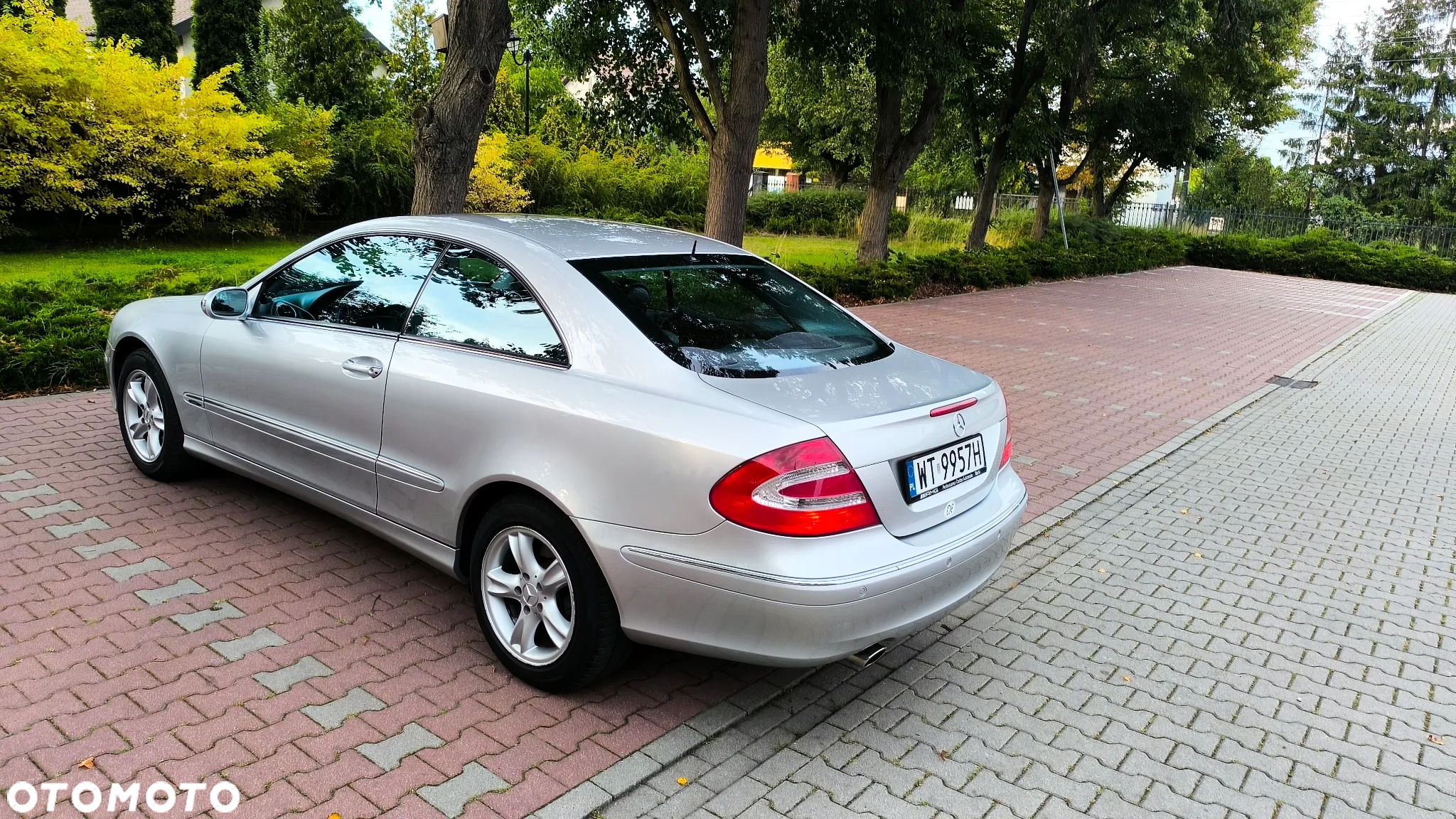 Mercedes-Benz CLK - 15