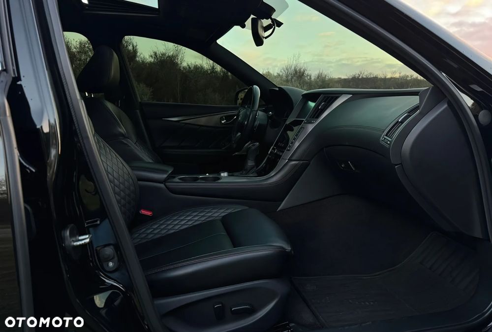 Infiniti Q50 Q50(S) 3.0t Sport Tech - 13