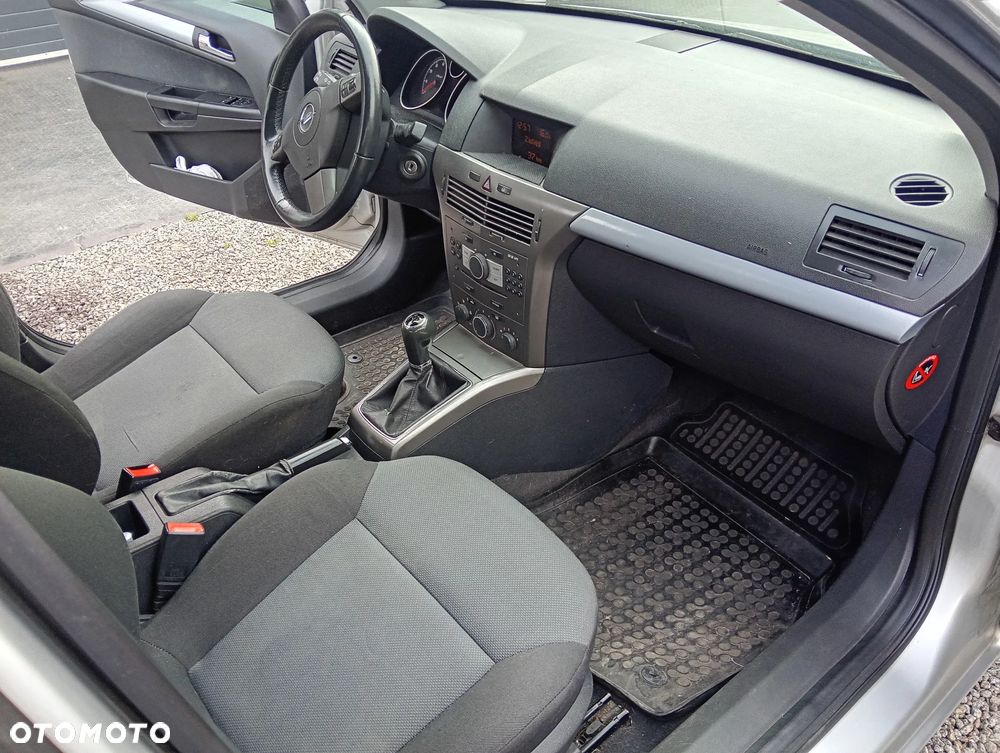 Opel Astra - 13