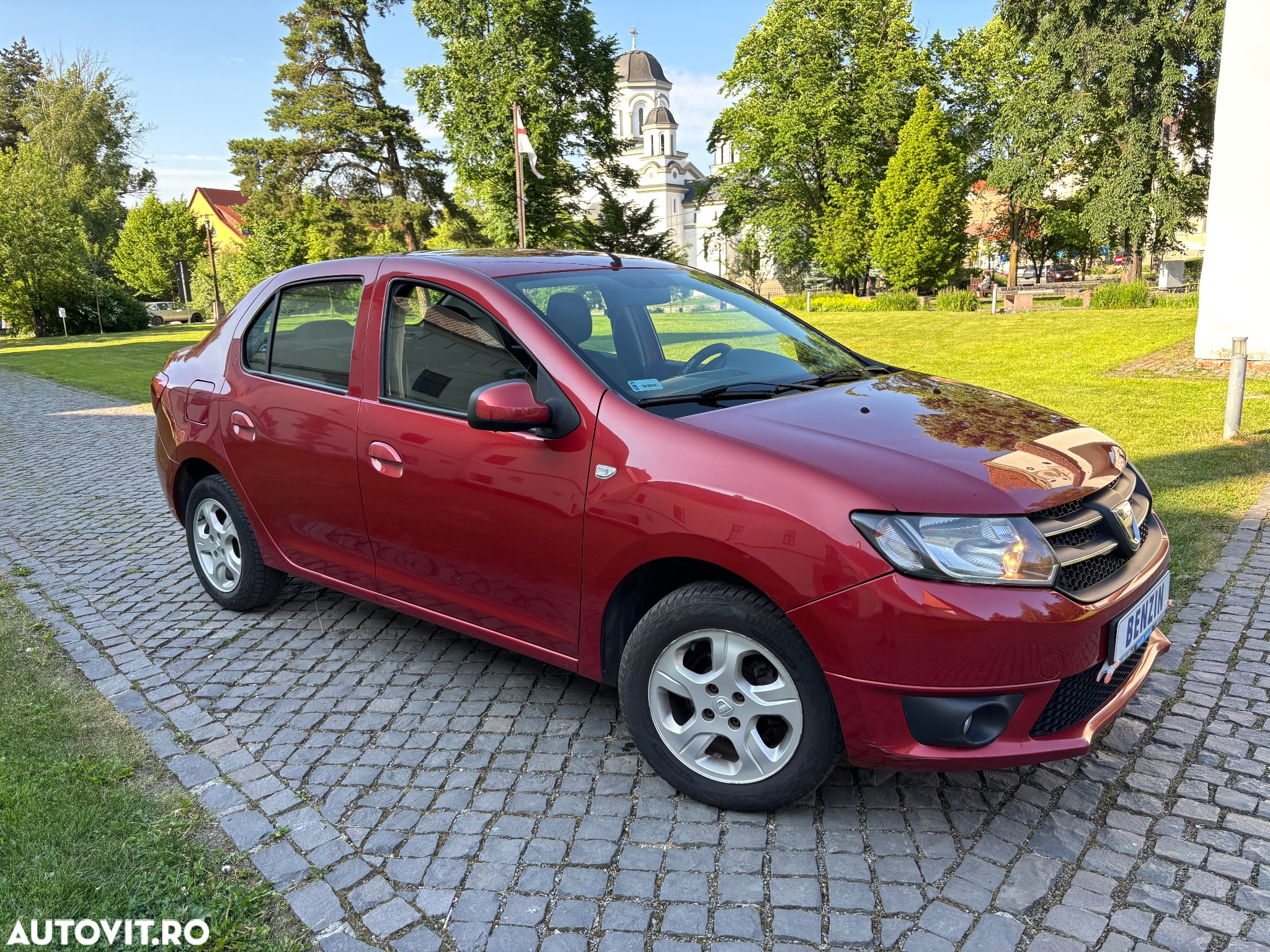 Dacia Logan MCV 1.2 16V 75 Laureate - 11