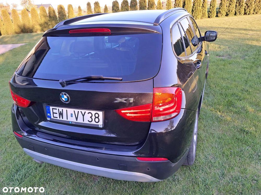 BMW X1 sDrive18d xLine - 8