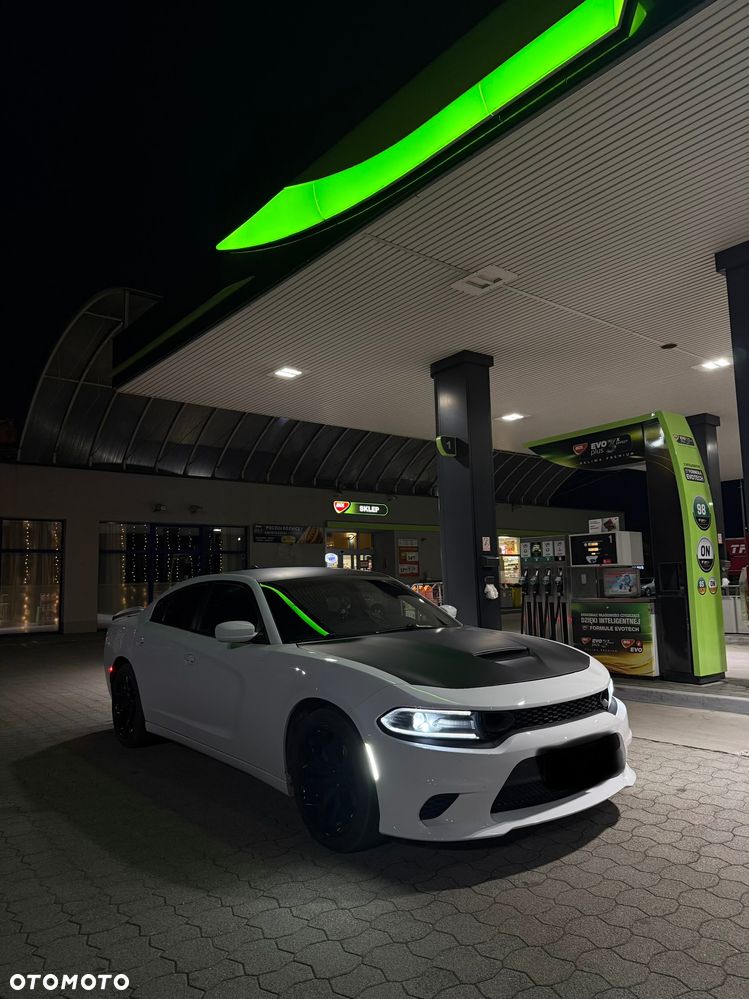 Dodge Charger - 1