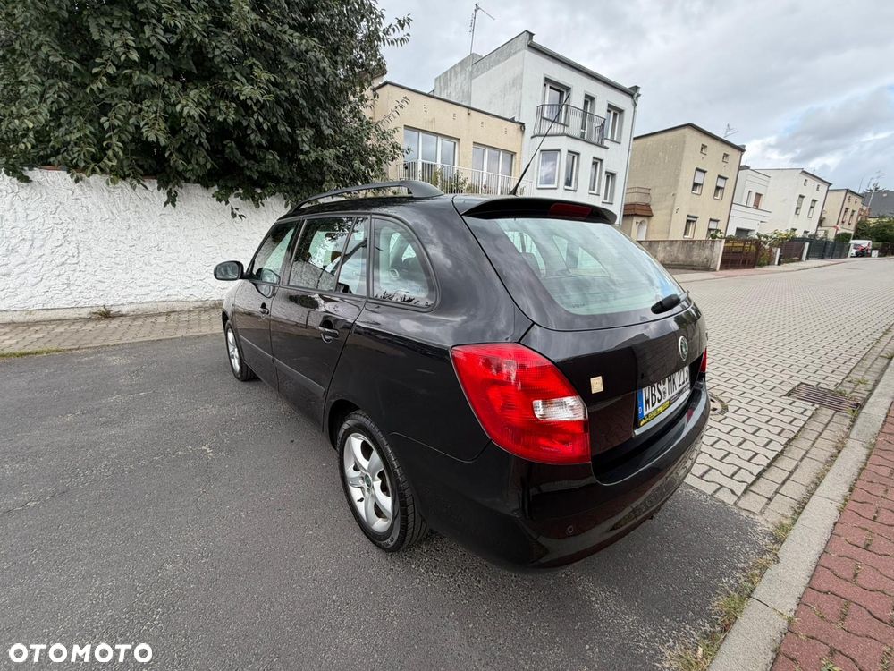 Skoda Fabia 1.4 16V STYLE Edition - 3