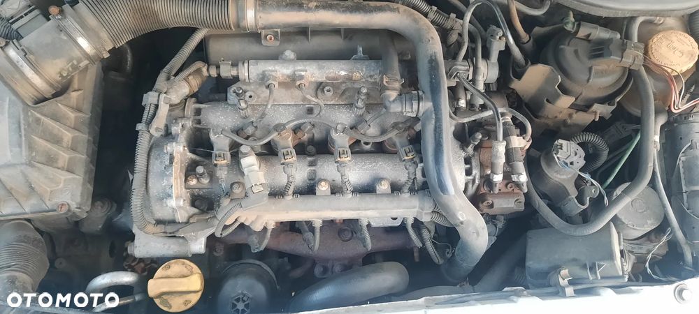 SILNIK OPEL CORSA ASTRA MERIVA COMBO Z13DTJ 1,3CDTI - 2