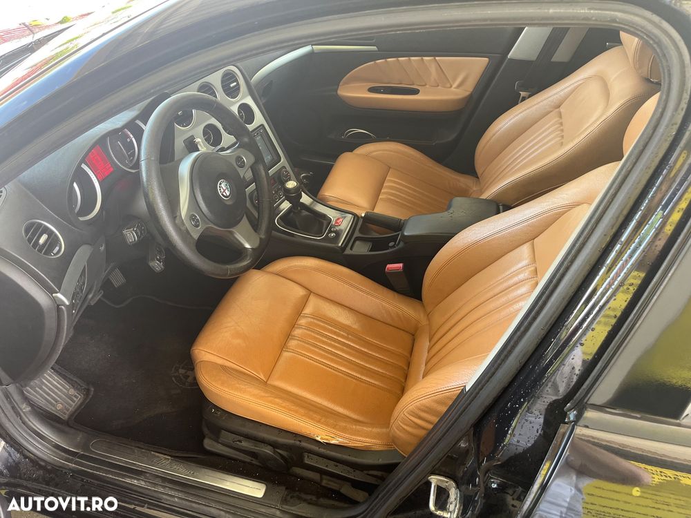 Alfa Romeo 159 2.0 Multijet 16v Distinctive - 29