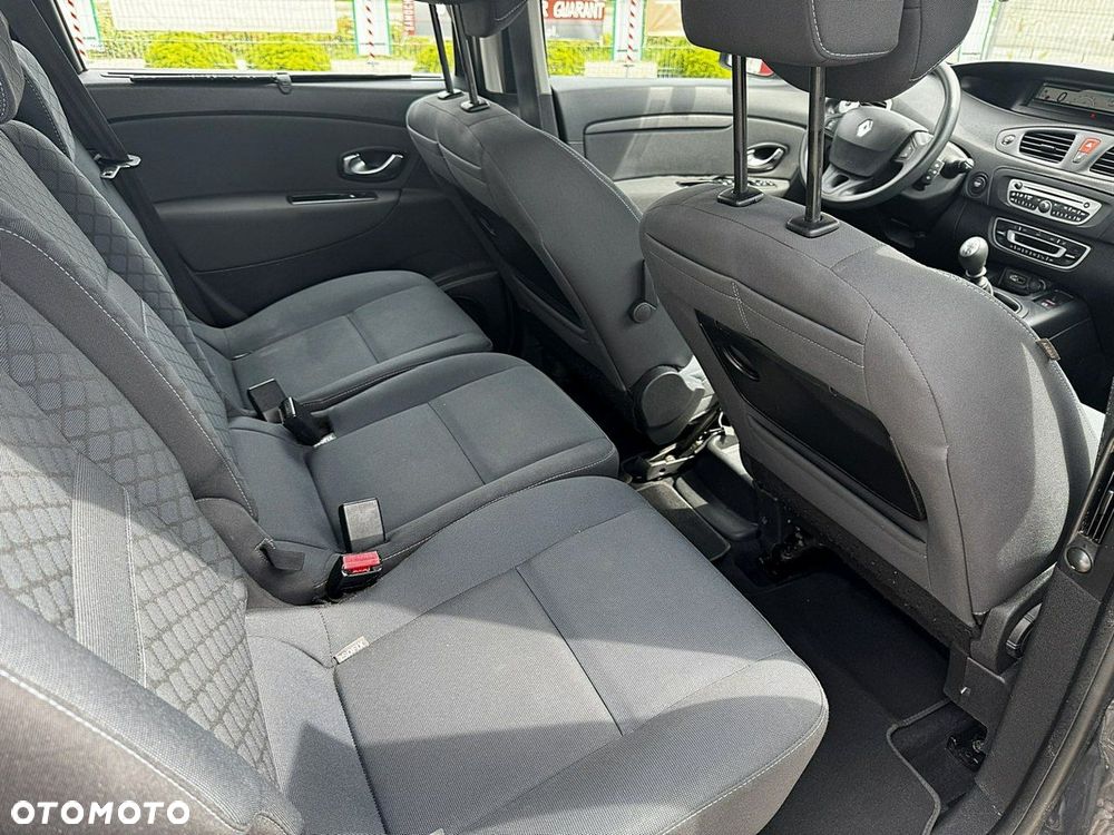 Renault Scenic - 13