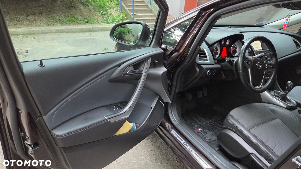 Opel Astra 1.4 T Cosmo - 17