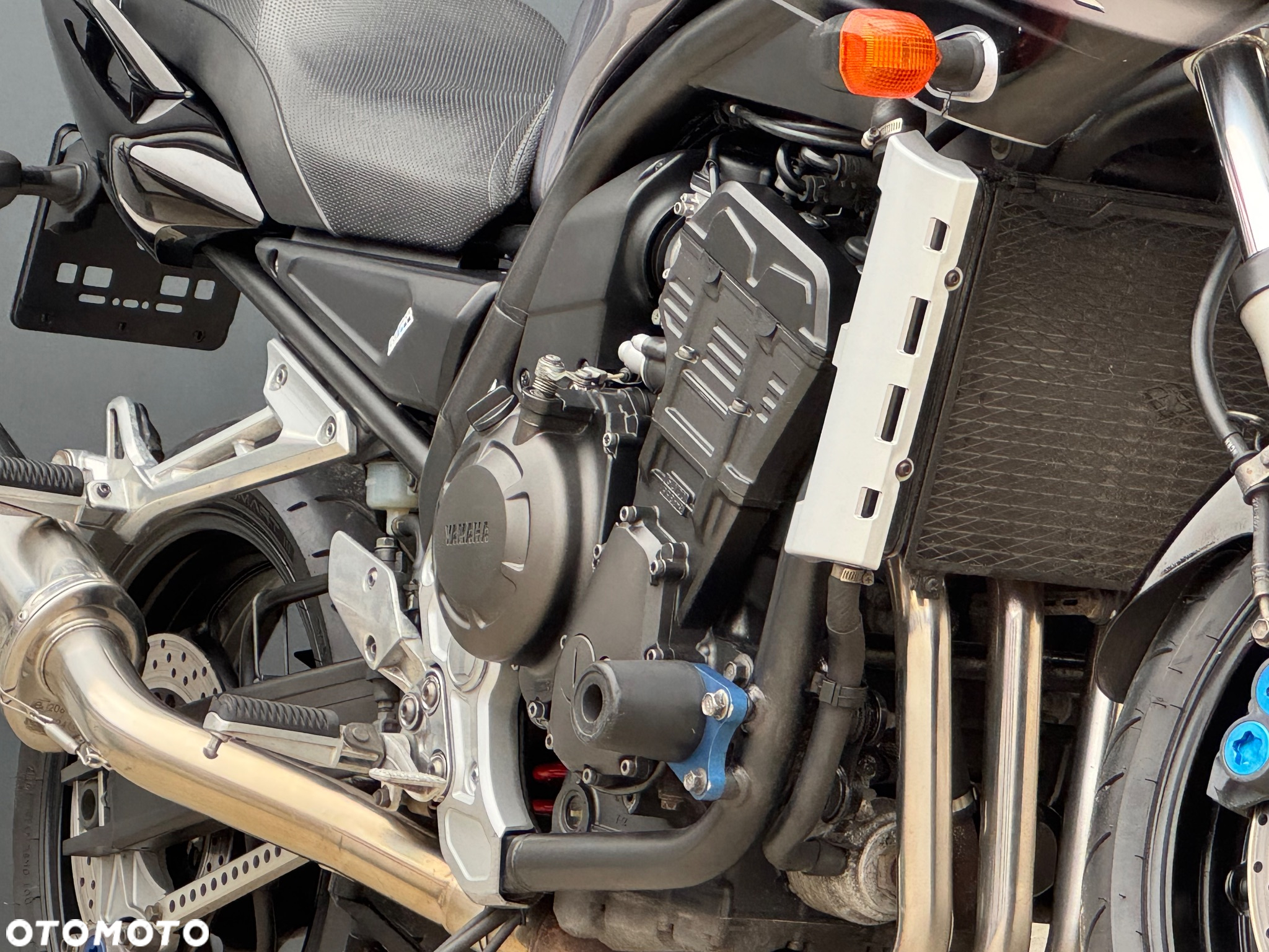 Yamaha FZS - 5