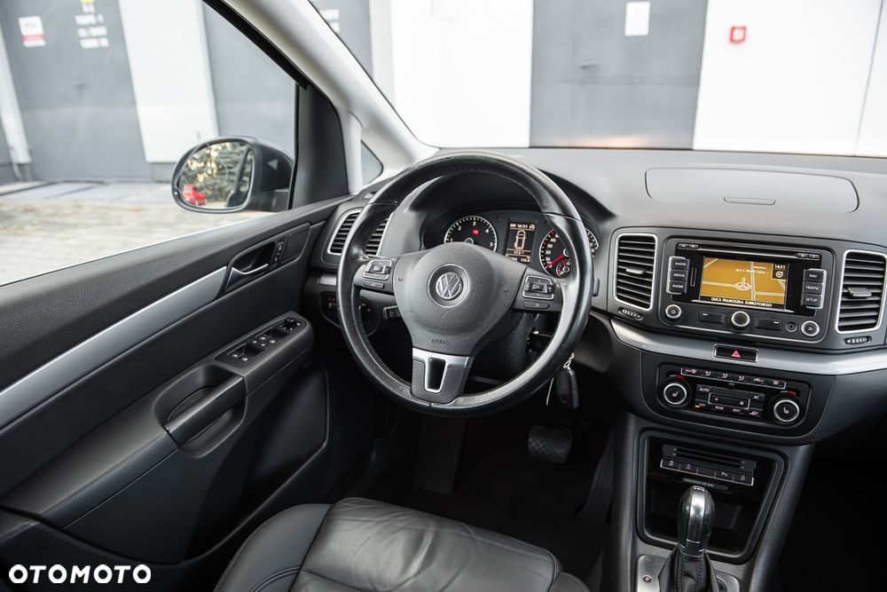 Volkswagen Sharan - 26
