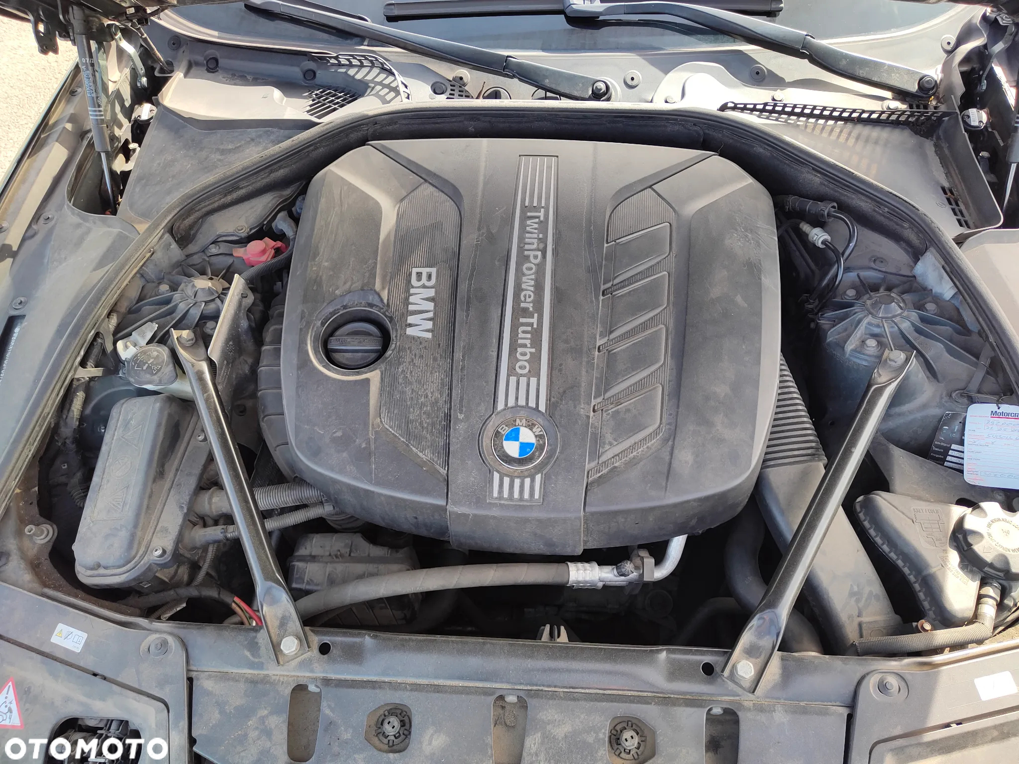 BMW Seria 5 520d Touring - 13