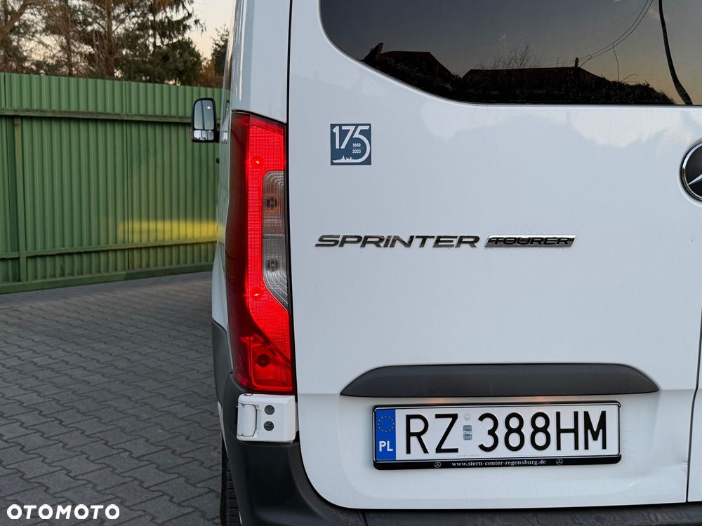 Mercedes-Benz Sprinter Tourer Standard HA CREW - 13