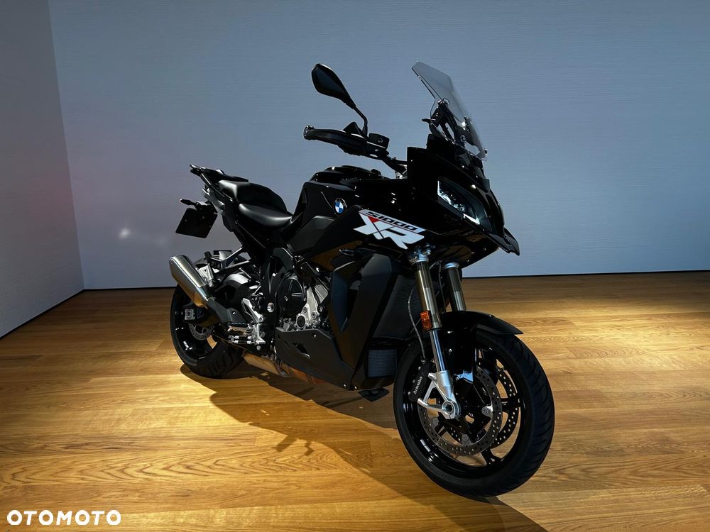 BMW XR