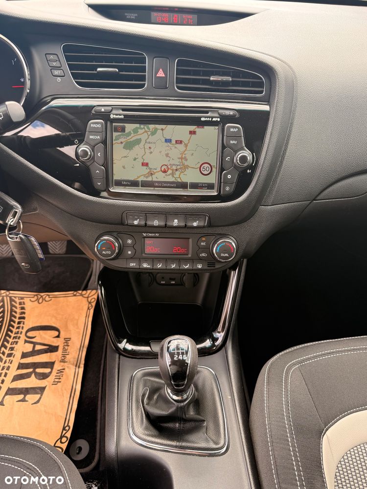 Kia Ceed 1.6 CRDi XL - 28