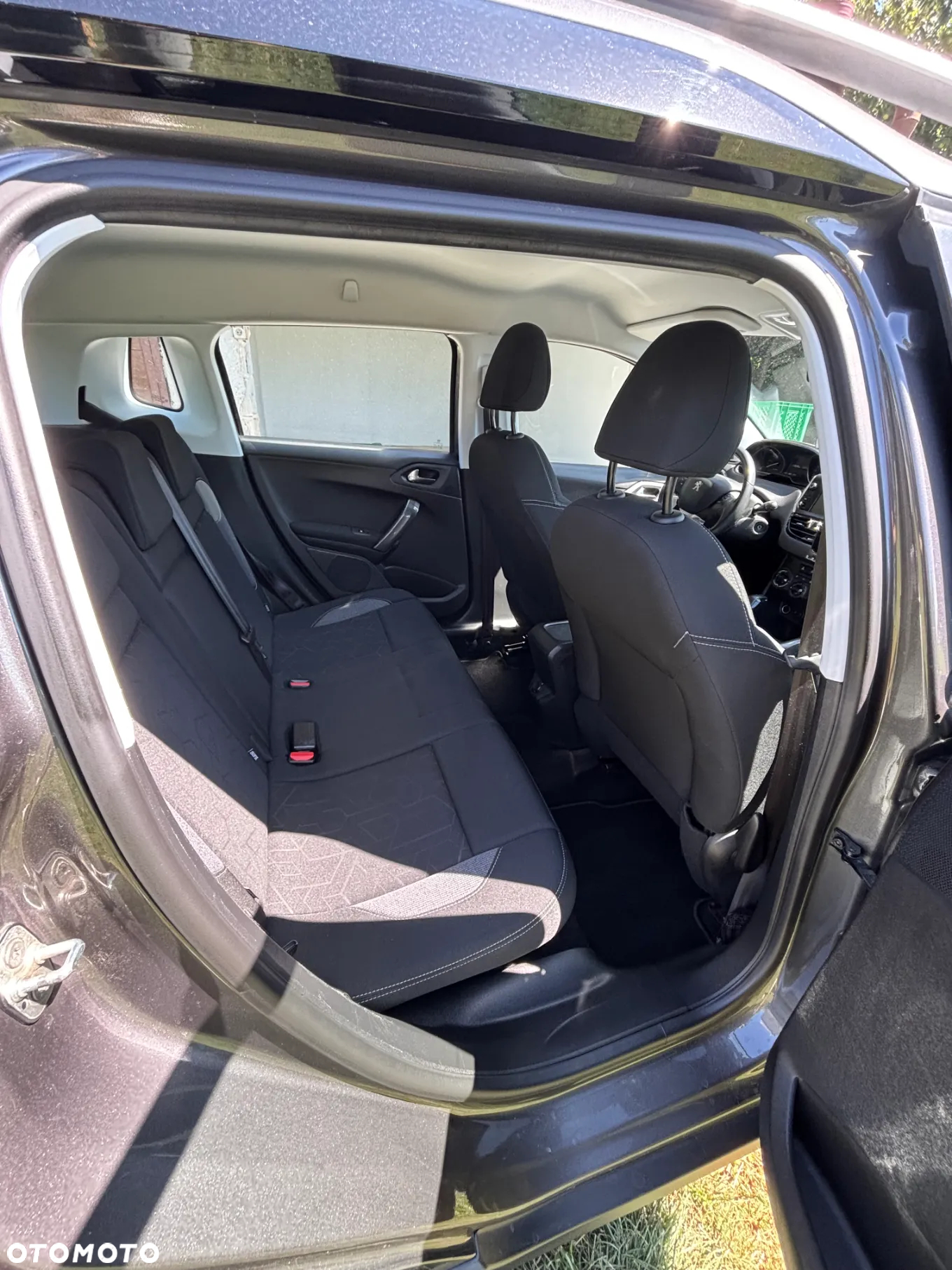 Peugeot 2008 - 10