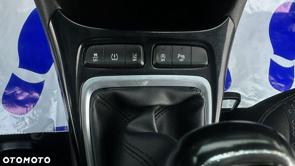 Opel Crossland X - 29