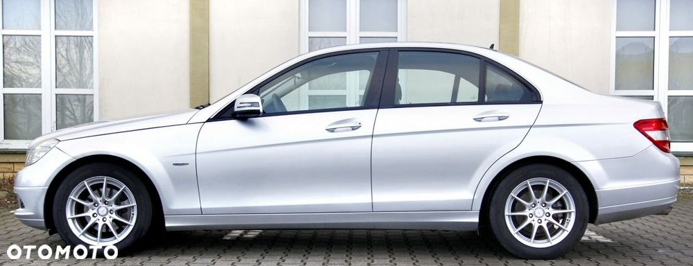 Mercedes-Benz Klasa C - 25