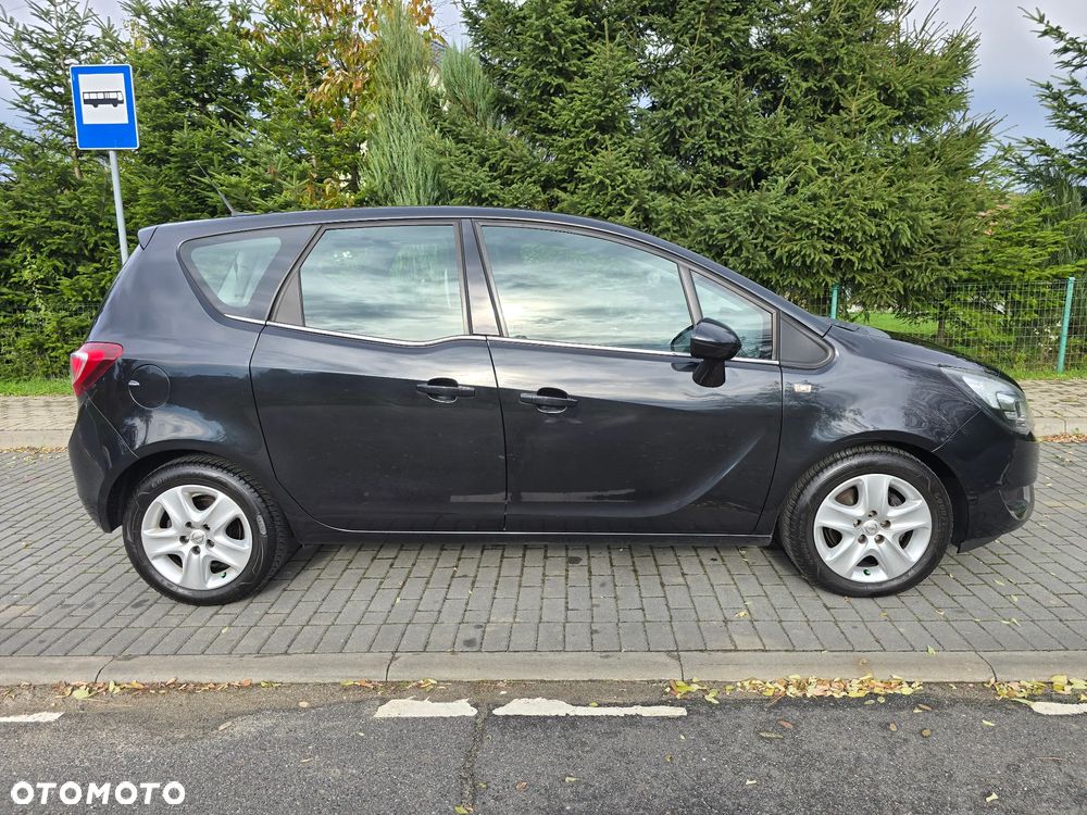 Opel Meriva 1.4 T Cosmo S&S - 15