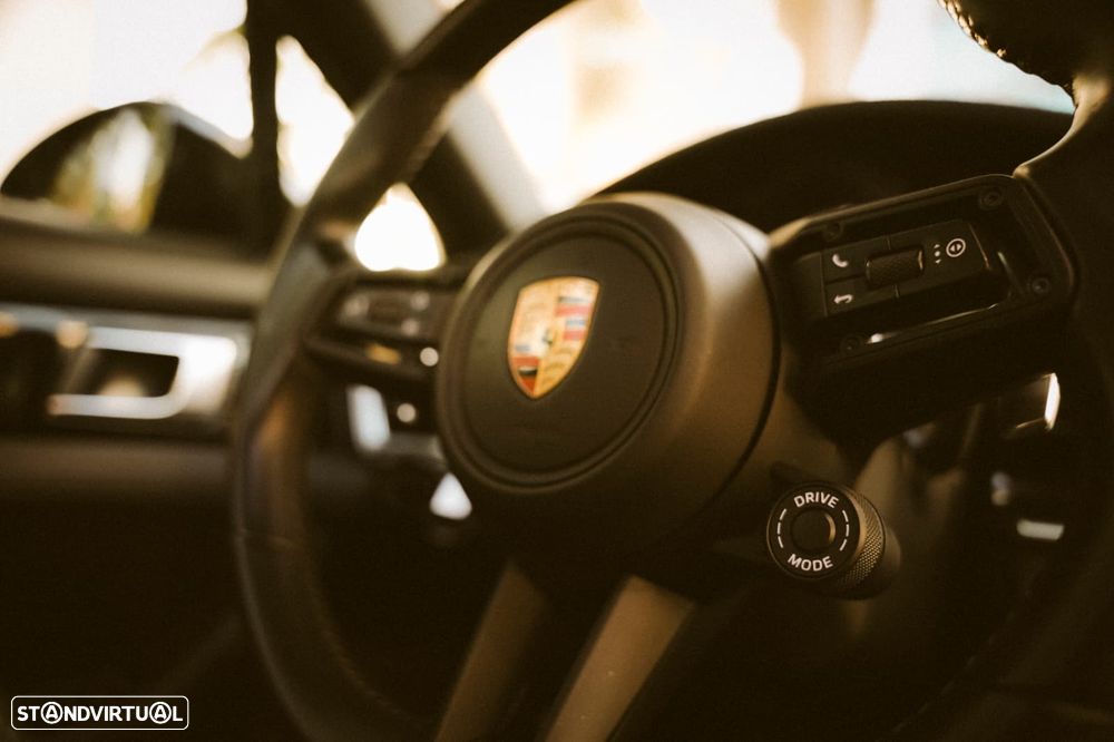 Porsche Panamera Sport Turismo 4S E-Hybrid - 18
