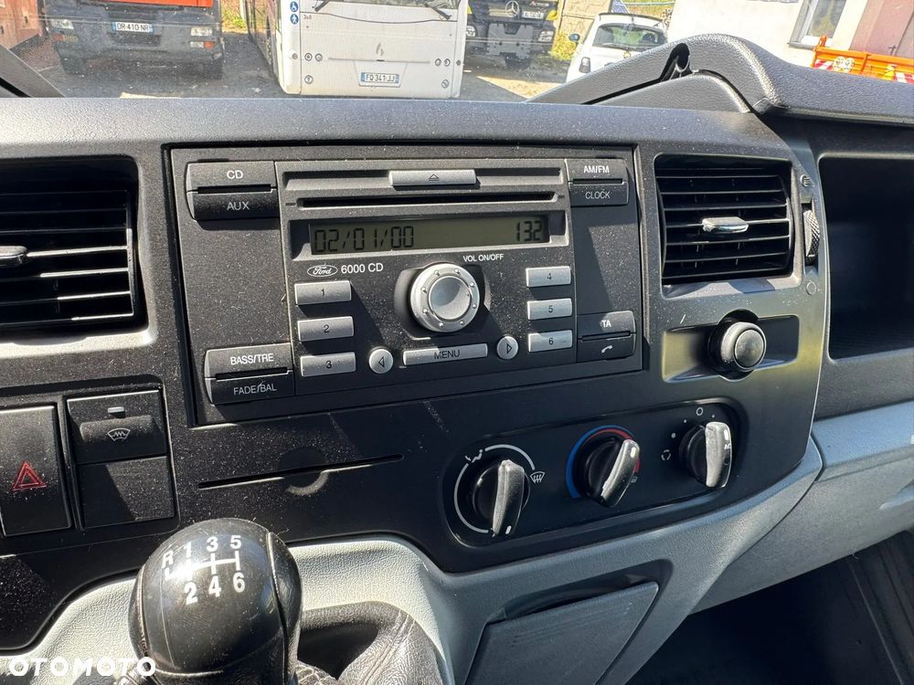 Ford Transit Brygadówka 2012 r. 7 Osobowy Klima Podgrzewana Szyba Kamera Cofania - 18