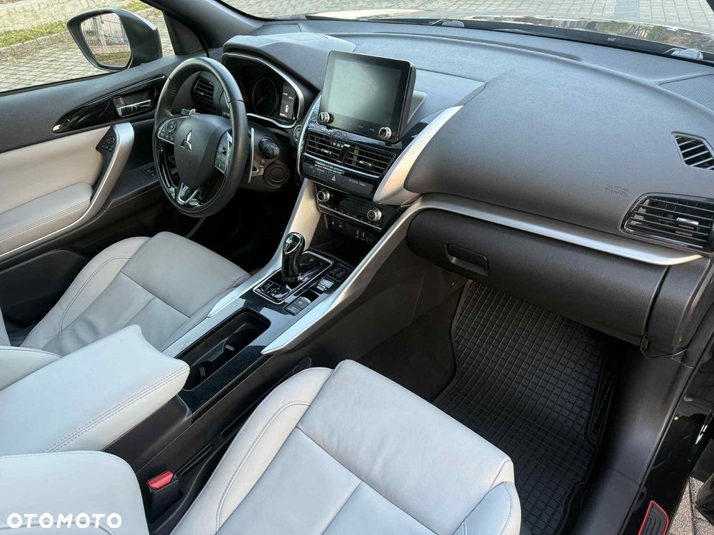 Mitsubishi Eclipse Cross 2.4 PHEV Instyle Plus - 12