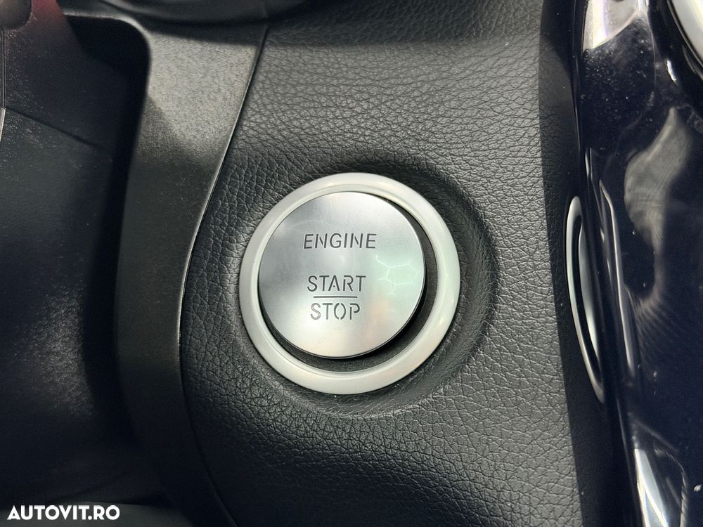 Mercedes-Benz GLC 250 4Matic 9G-TRONIC AMG Line - 33