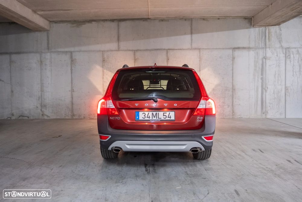 Volvo XC 70 2.4 D3 Momentum Geartronic - 12