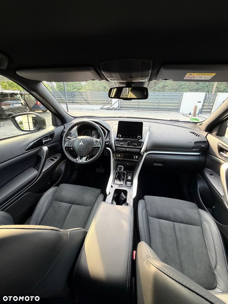 Mitsubishi Eclipse Cross - 10