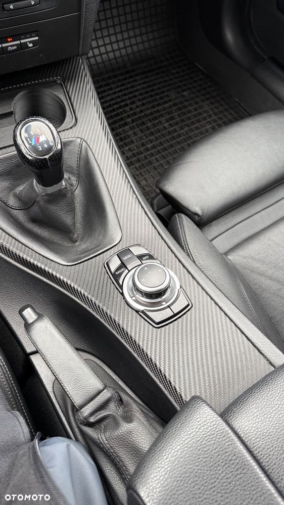 BMW Seria 3 320d - 23